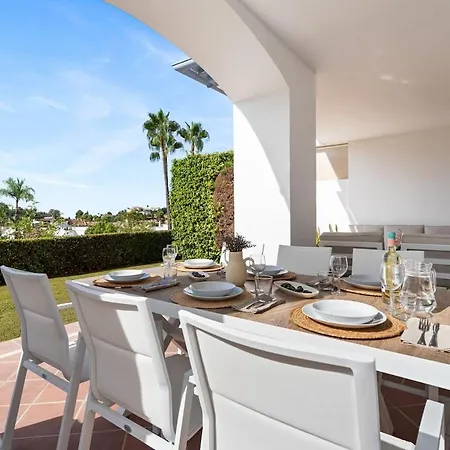 Ground Floor With Garden In The Arqueros Development * Benahavís